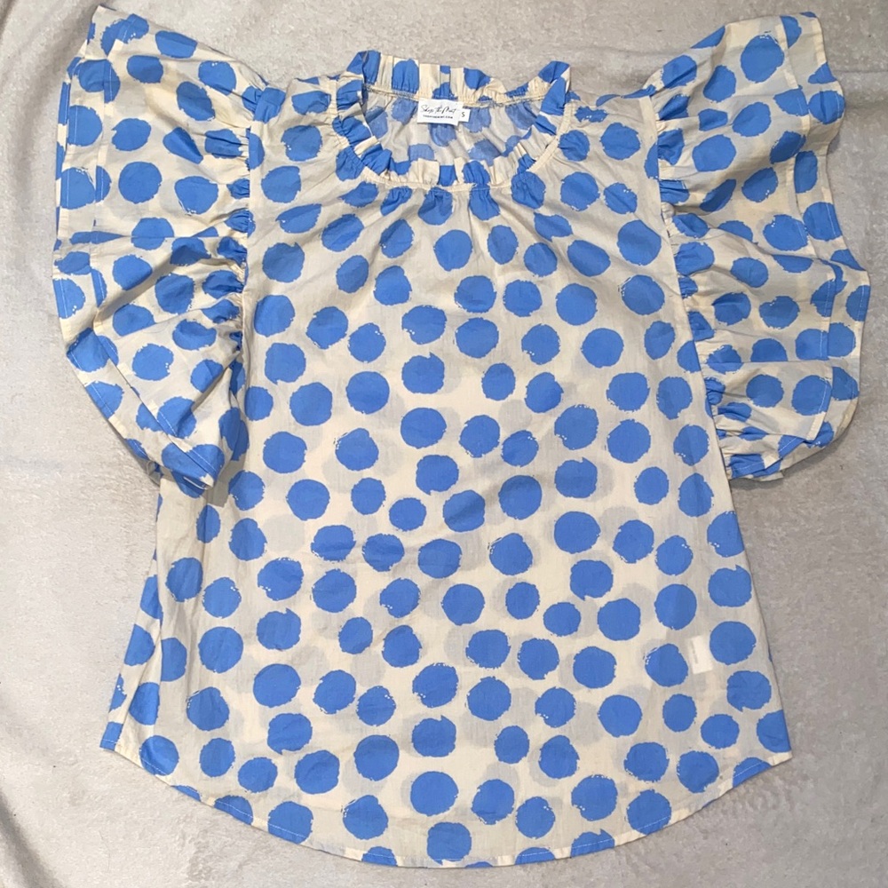 Shop The Mint « Be Your True Self » blue ivory polka dot ruffled sleeve blouse - Picture 4 of 12